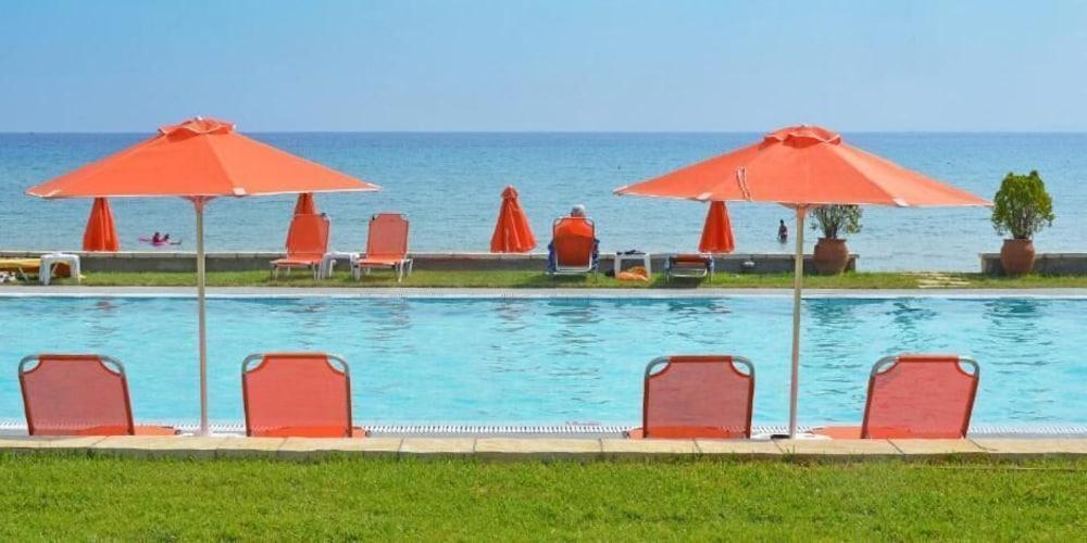 Al Mare Hotel Циливи Екстериор снимка